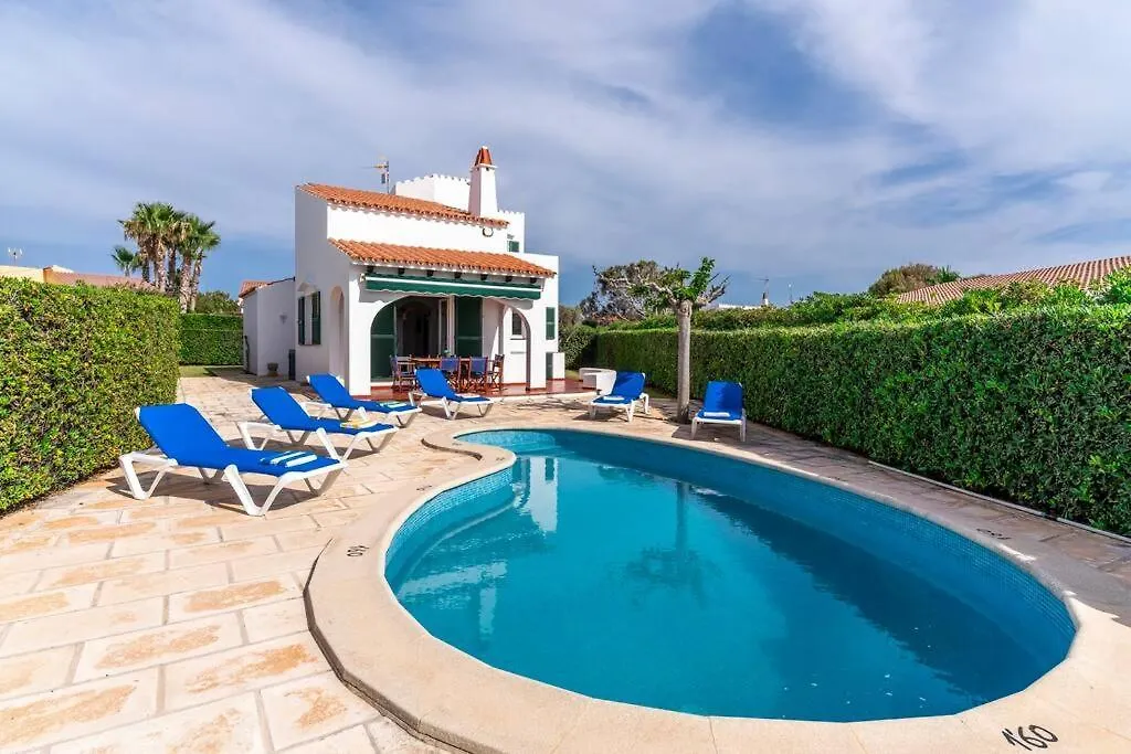 Villa Lola, Seaviews, Private Pool & Lush Yard  Cala'N Bosch (Menorca)
